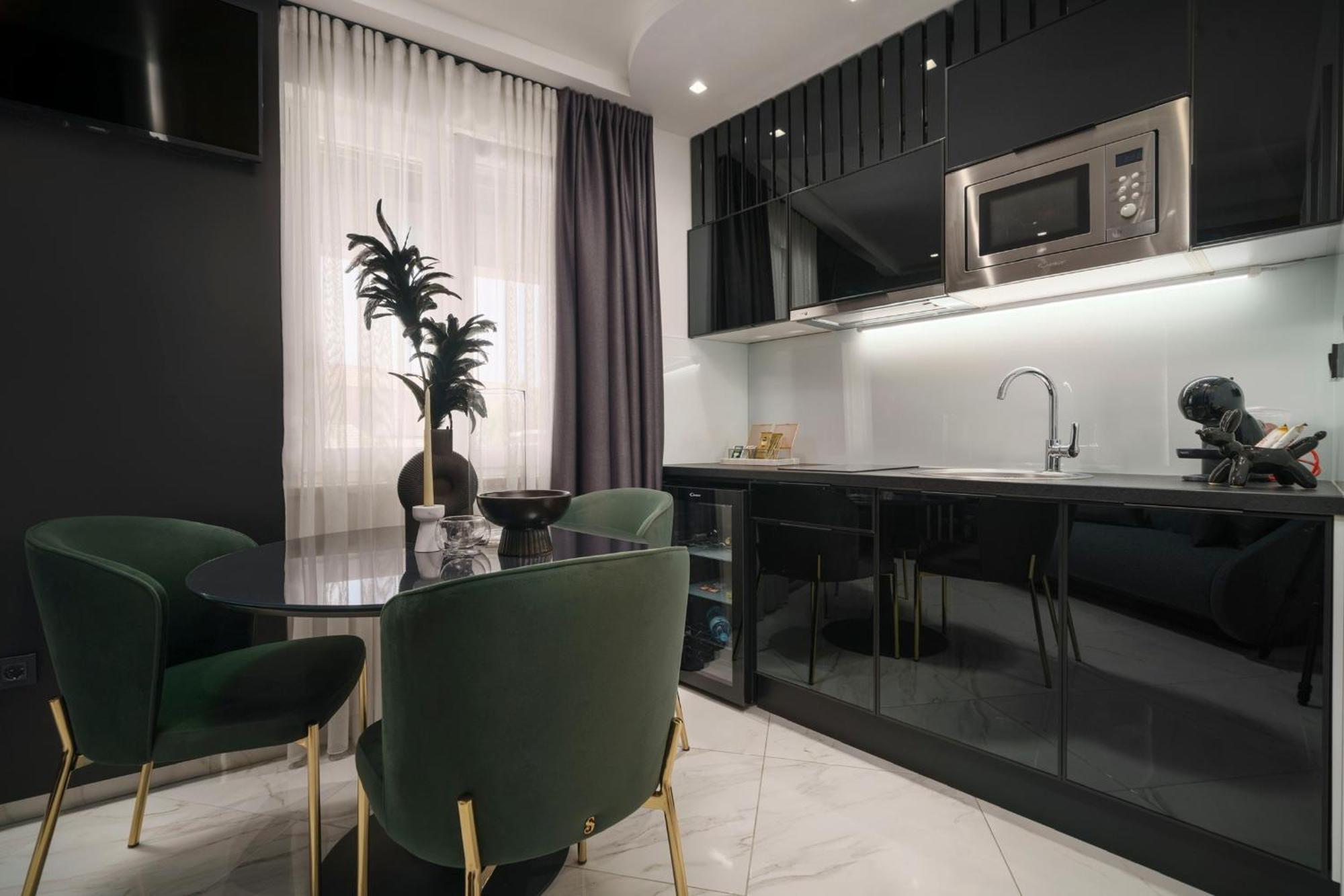 Apartments Antonia シベニク エクステリア 写真